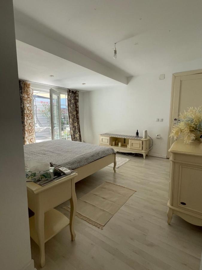 Casa In Inima Capitalei Villa Букурещ Екстериор снимка
